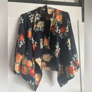 Quarter sleeve cover up